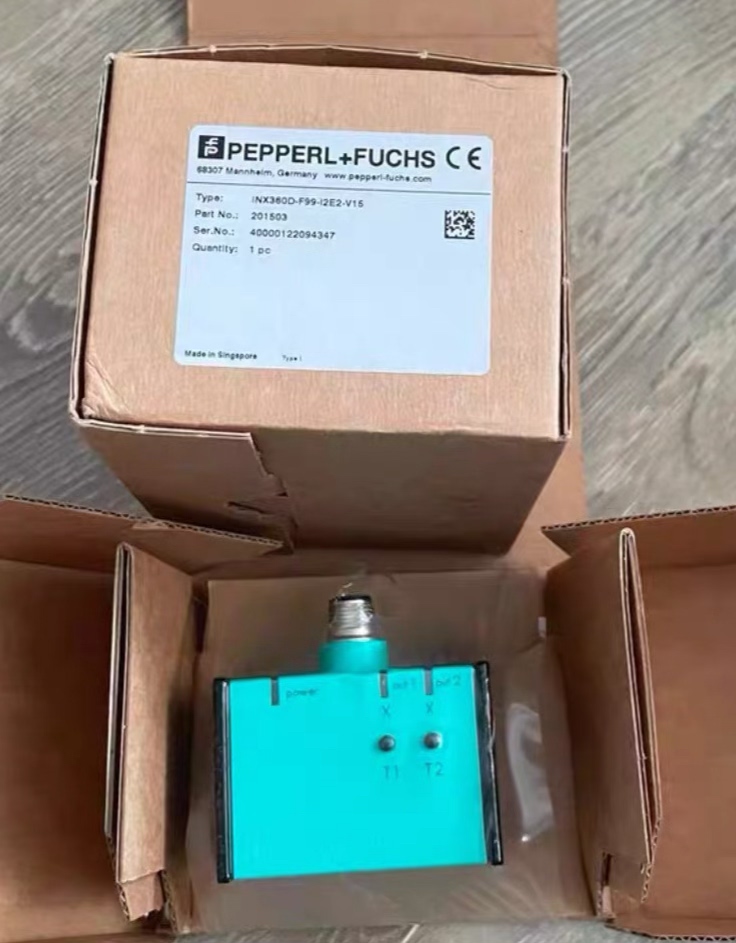 Pepperl+Fuchs INX360D-F99-12E2-V15 Sensor