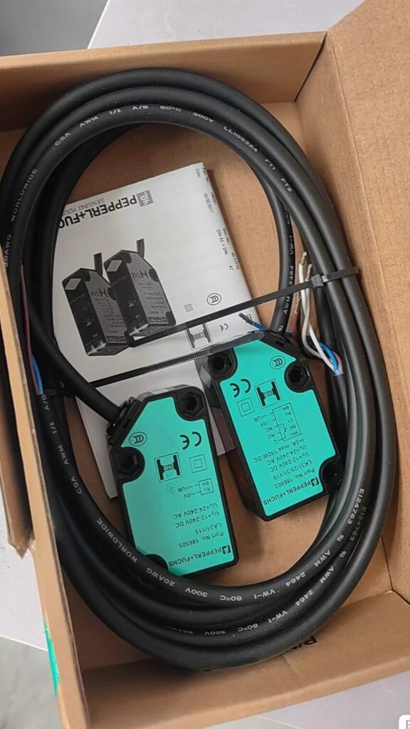 Pepperl+Fuchs LA31/LK31/25/31/115+ Photoelectric sensor