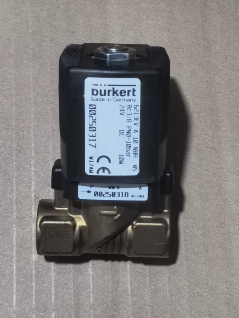 Bürkert 6213EV A 10 NBR Solenoid Valve