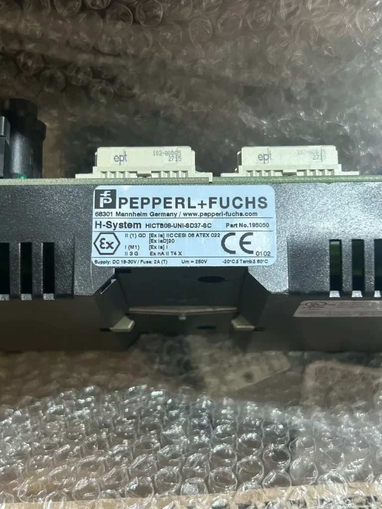 Pepperl+Fuchs HICTB08-UNI-SD37-SC Safety barrier