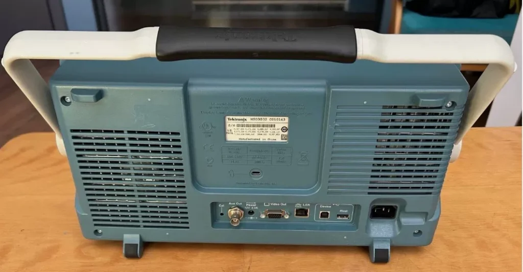 Tektronix MSO3032 thumbnail