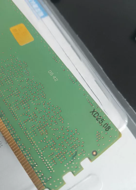 Samsung M378A1K43CB2-CRC thumbnail