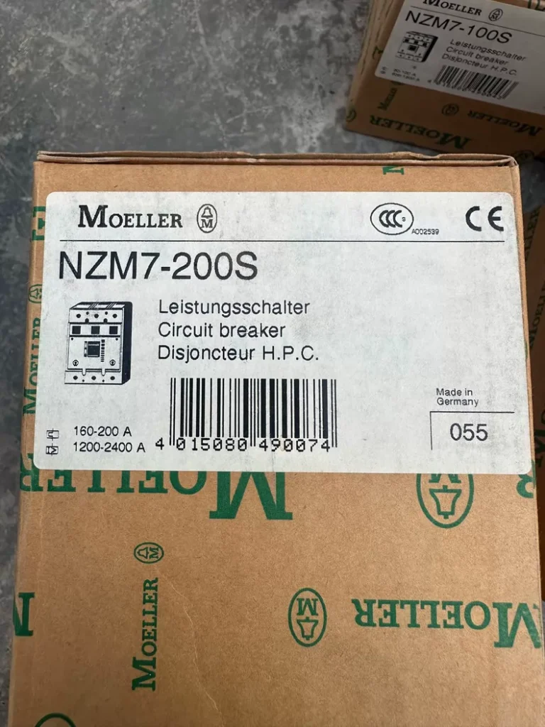 Moeller NZM7-200S Molded Case Circuit Breaker