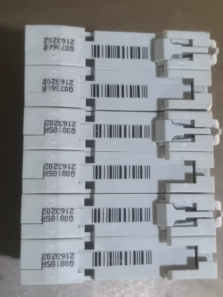 Merlin Gerin Multi9 C65H D16 Miniature Circuit Breaker