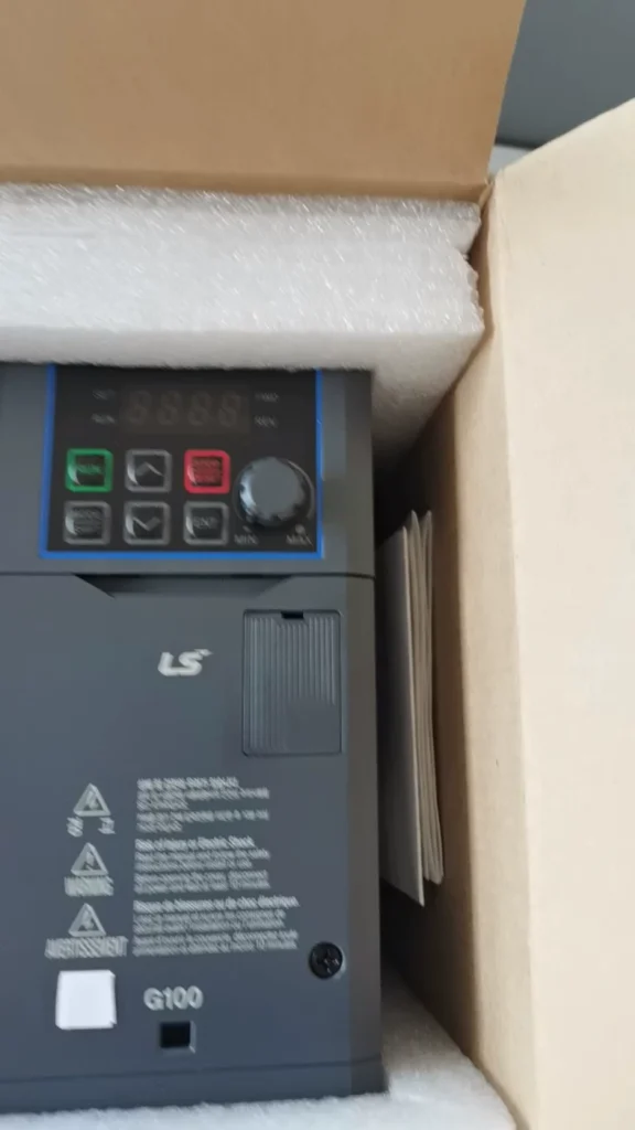 LS LSLV0040G100-2EONN(EXPORT) Inverter thumbnail