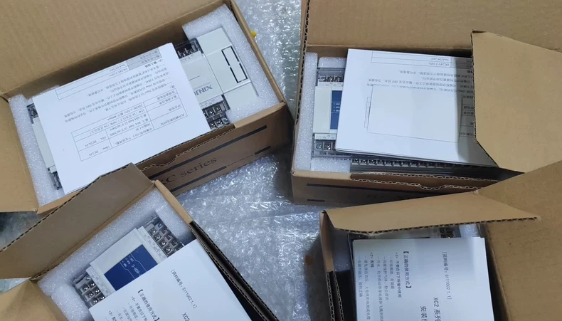 Xinje XC2-60R-C Programmable controller thumbnail