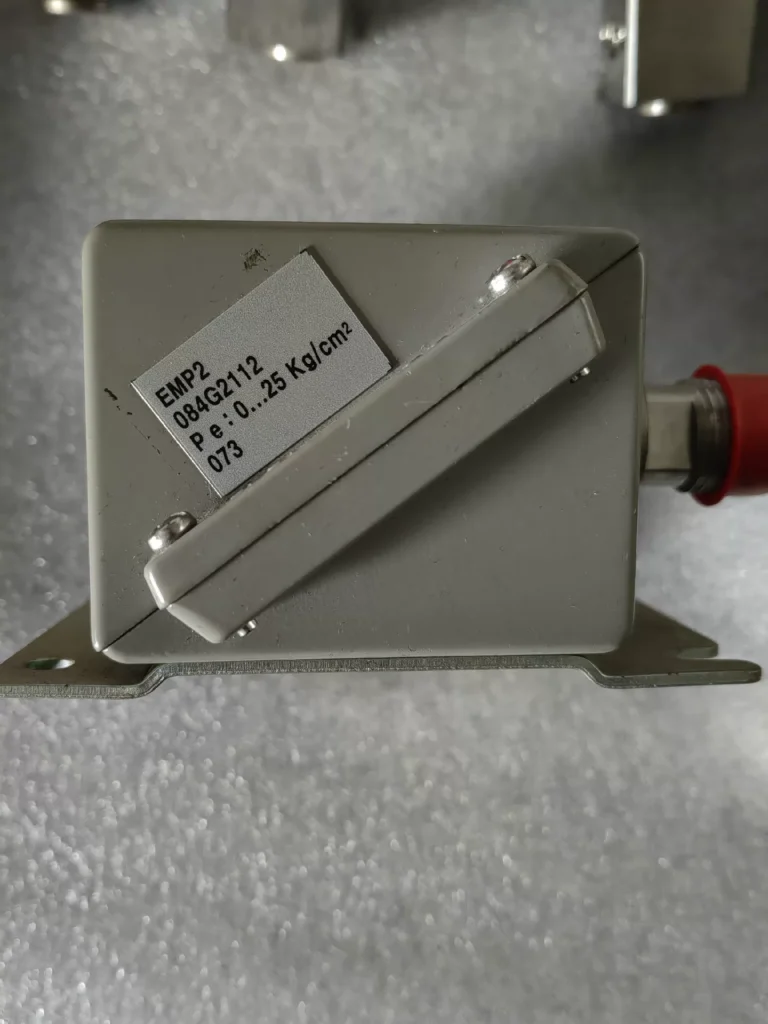 Danfoss EMP2 / 084G2112 Sensor