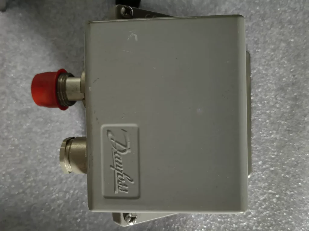 Danfoss EMP2 / 084G2112 Sensor thumbnail
