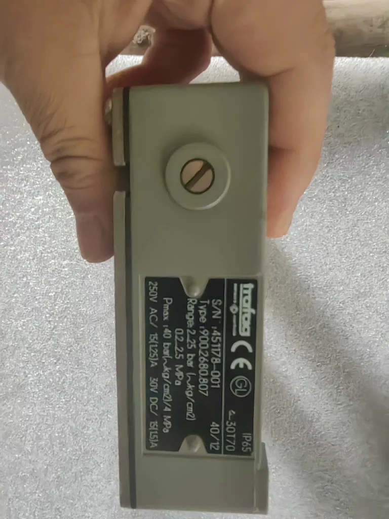 trafag +900.2680.807 Switch