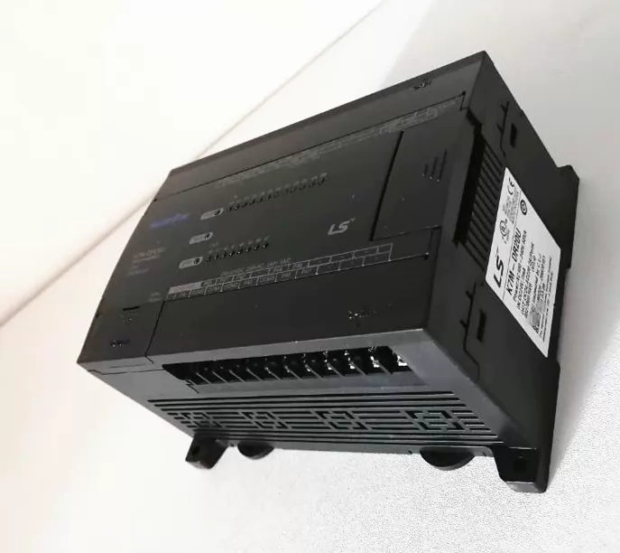 LS K7M-DR20U PLC