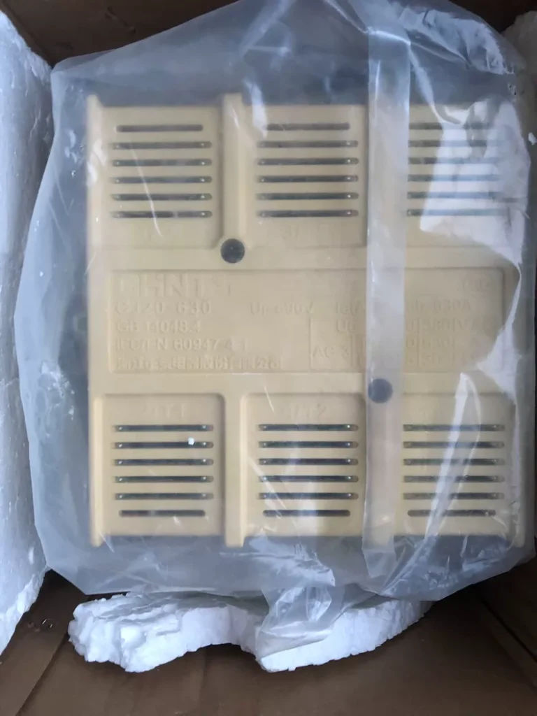 CHINT CJ20-630J Contactor thumbnail