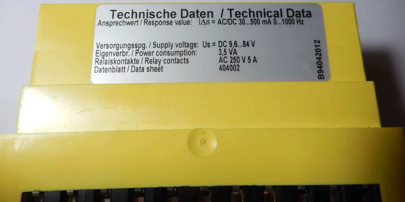 BENDER RCMA472LY-21 Current Monitor thumbnail