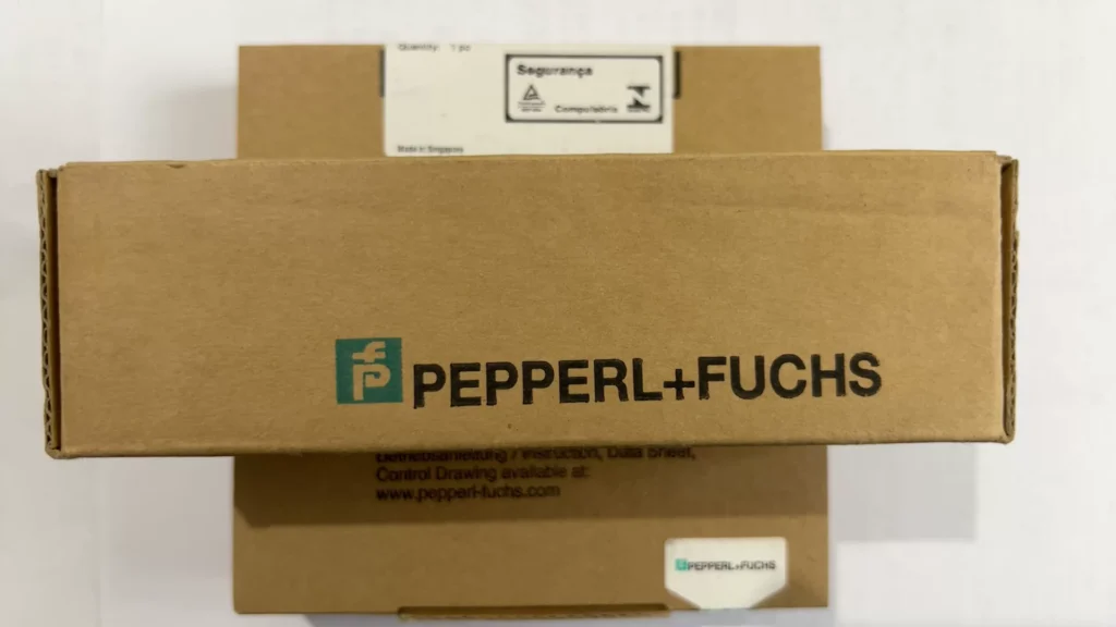 Pepperl+Fuchs NBN40-U1-A2-T Inductive sensor thumbnail