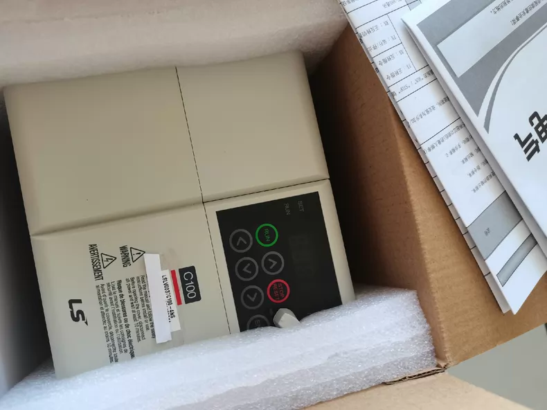 LS LSLV0037C100-4NS Inverter thumbnail