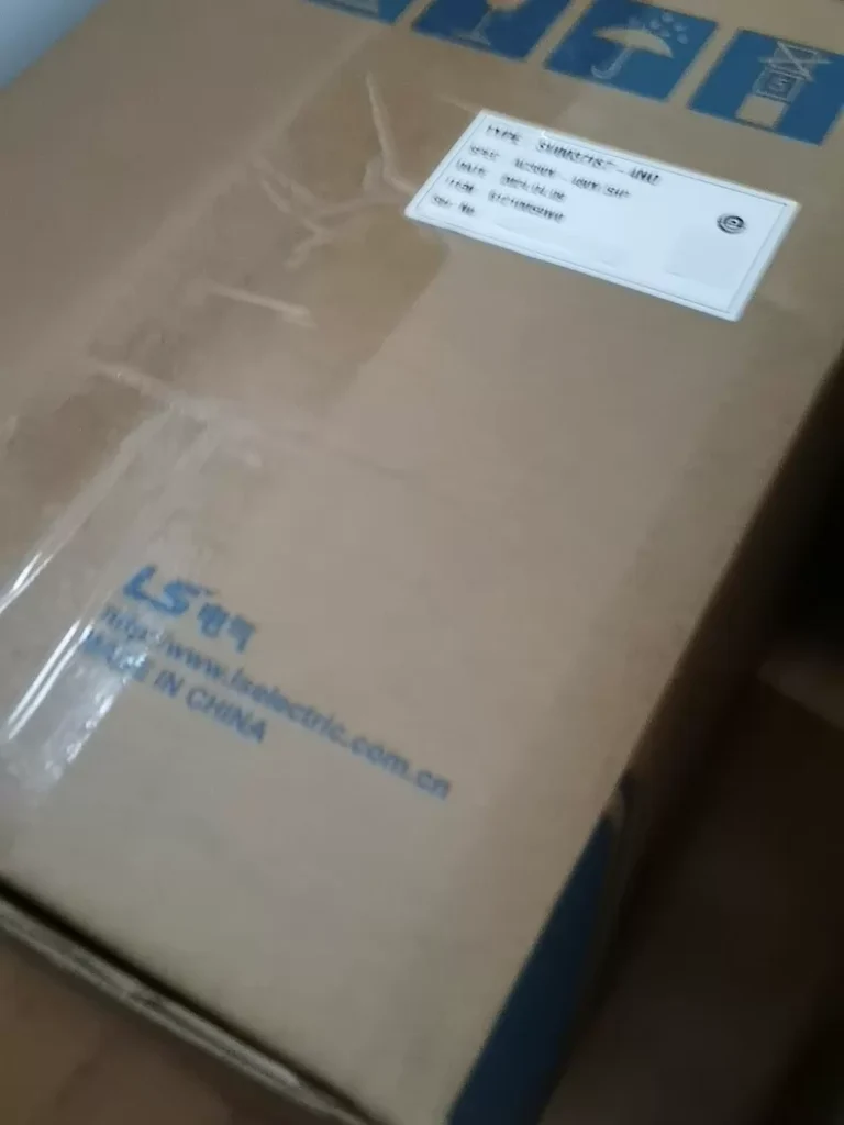 LS SV0037IS7-4NO Inverter thumbnail