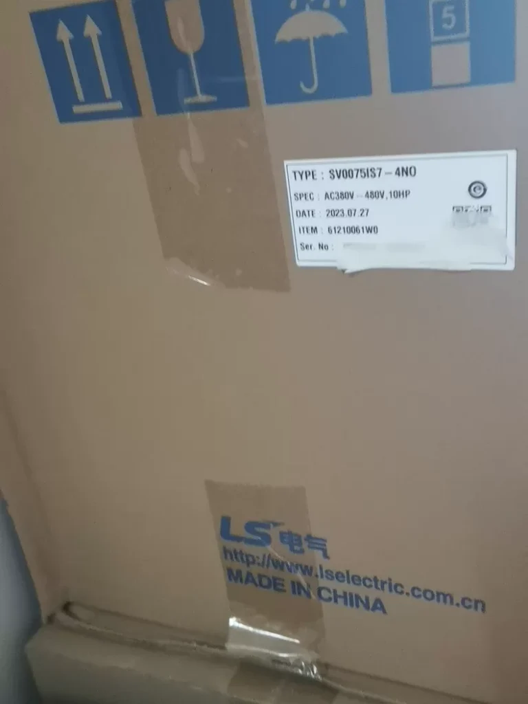 LS SV0075IS7-4NO Inverter thumbnail