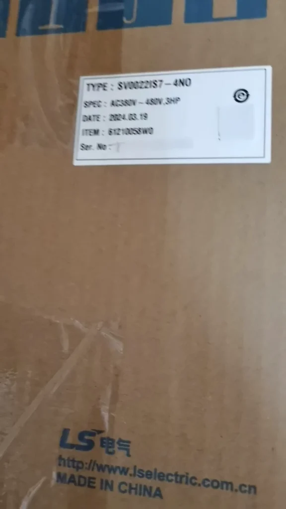LS SV0022IS7-4NO Inverter