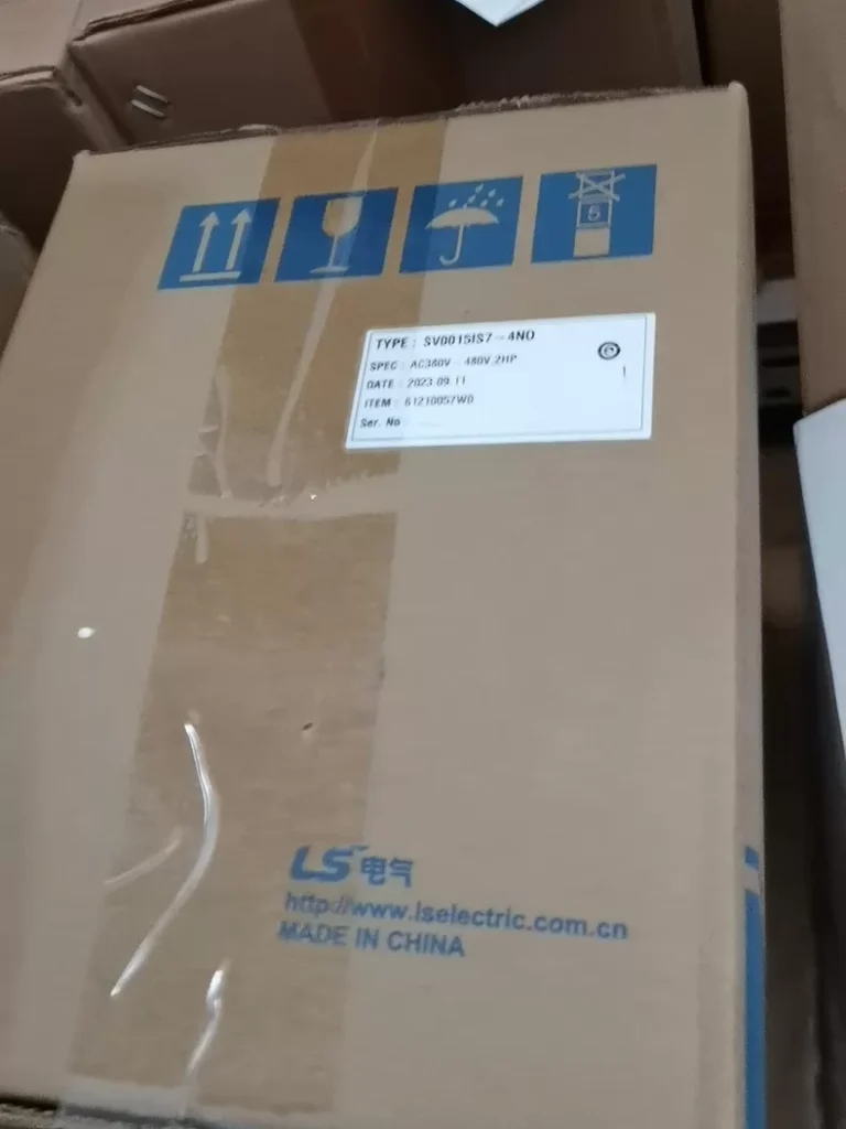 LS SV0015IS7-4NO Inverter thumbnail