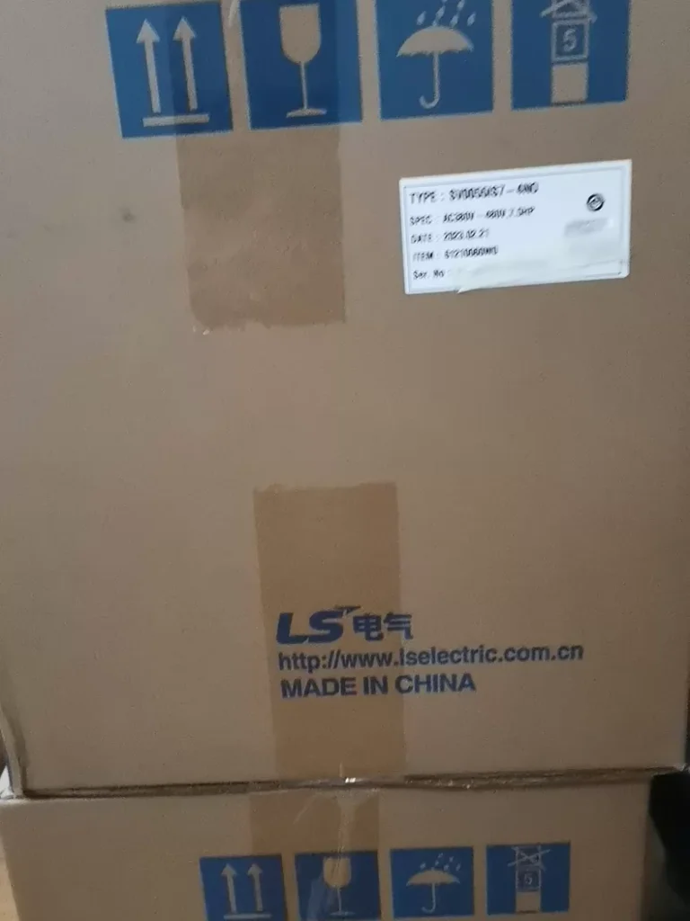 LS SV0055IS7-4NO Inverter thumbnail