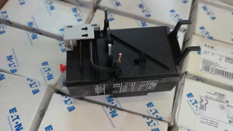Eaton ZB32C-6 Relay thumbnail