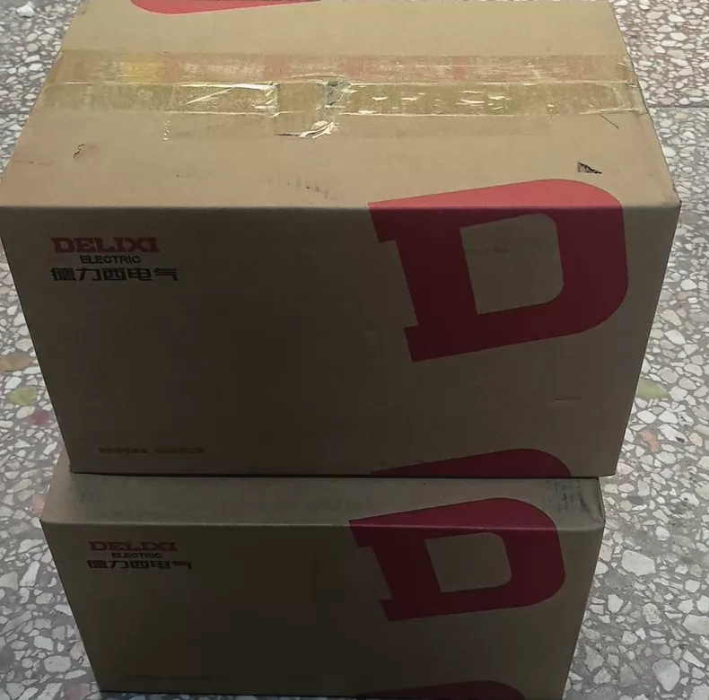 Delixi Electric DZ20Y-400/3310 Molded Case Circuit Breaker thumbnail