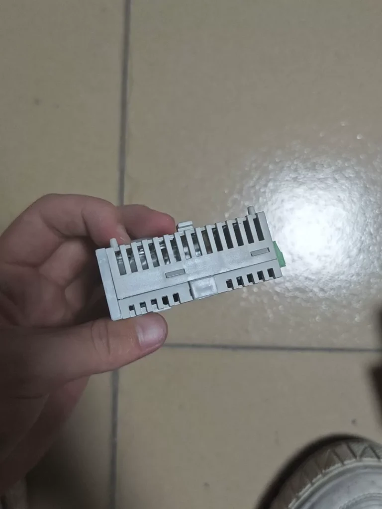 Delta DVP16SP11T Module thumbnail