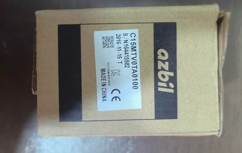YAMATAKE SDC15 Temperature Controller thumbnail