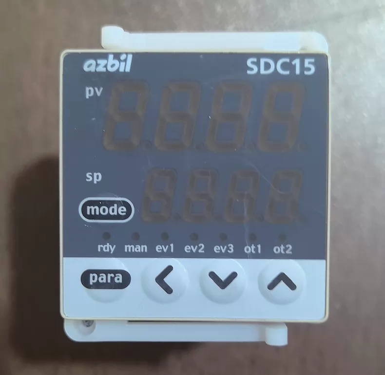 YAMATAKE SDC15 Temperature Controller thumbnail