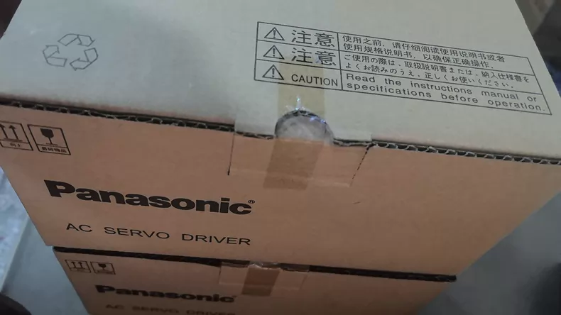 Panasonic MADLN15SE Servo Drive thumbnail