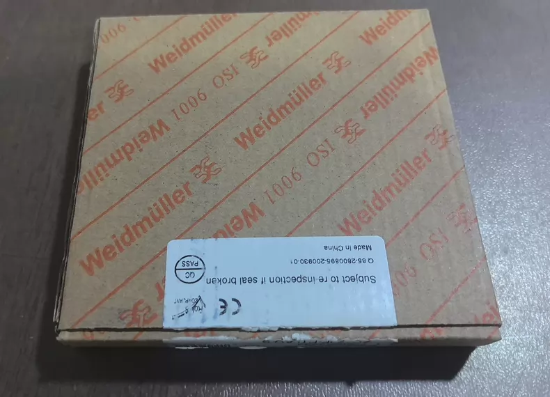 Weidmuller ACT20P-RTI-AO-S Temperature Signal Converter thumbnail