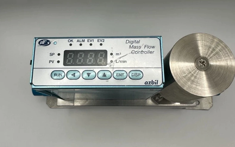 Azbil Corp MQV0500JSRN000000 Mass Flow Controller thumbnail
