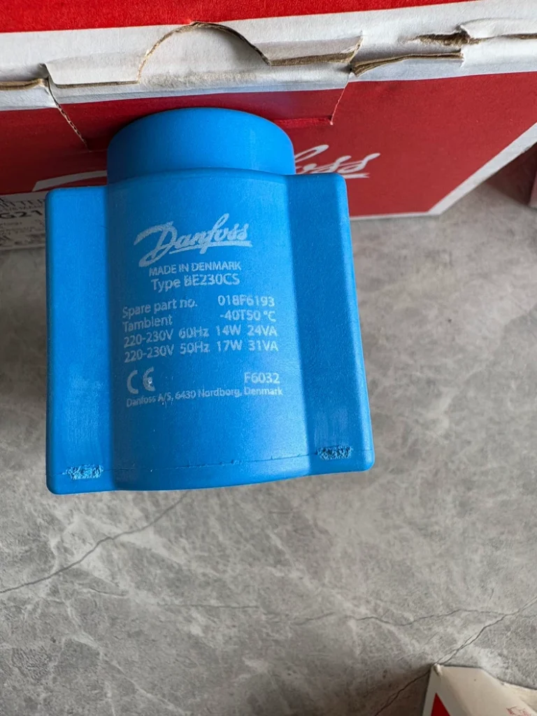 Danfoss 018F6193 Solenoid Valve Coil thumbnail