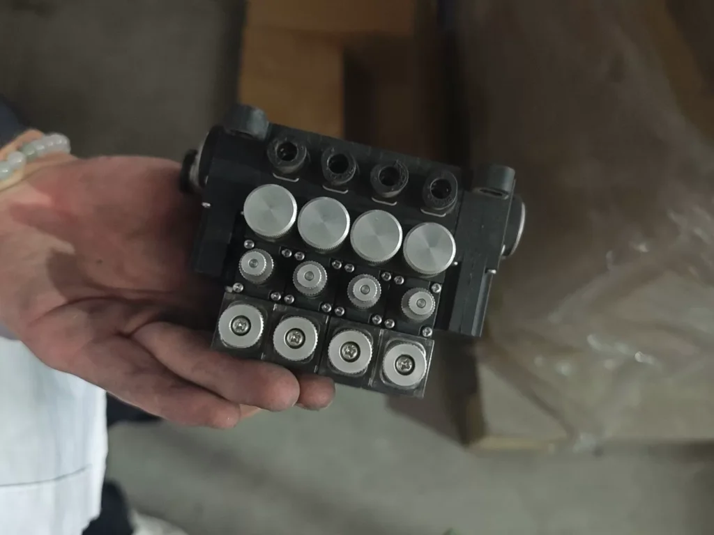 PISCO FVUS011-NA Switch thumbnail