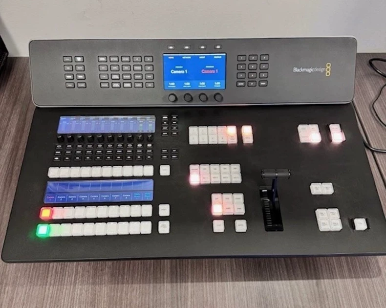 Blackmagic Design ATEM HD8 thumbnail