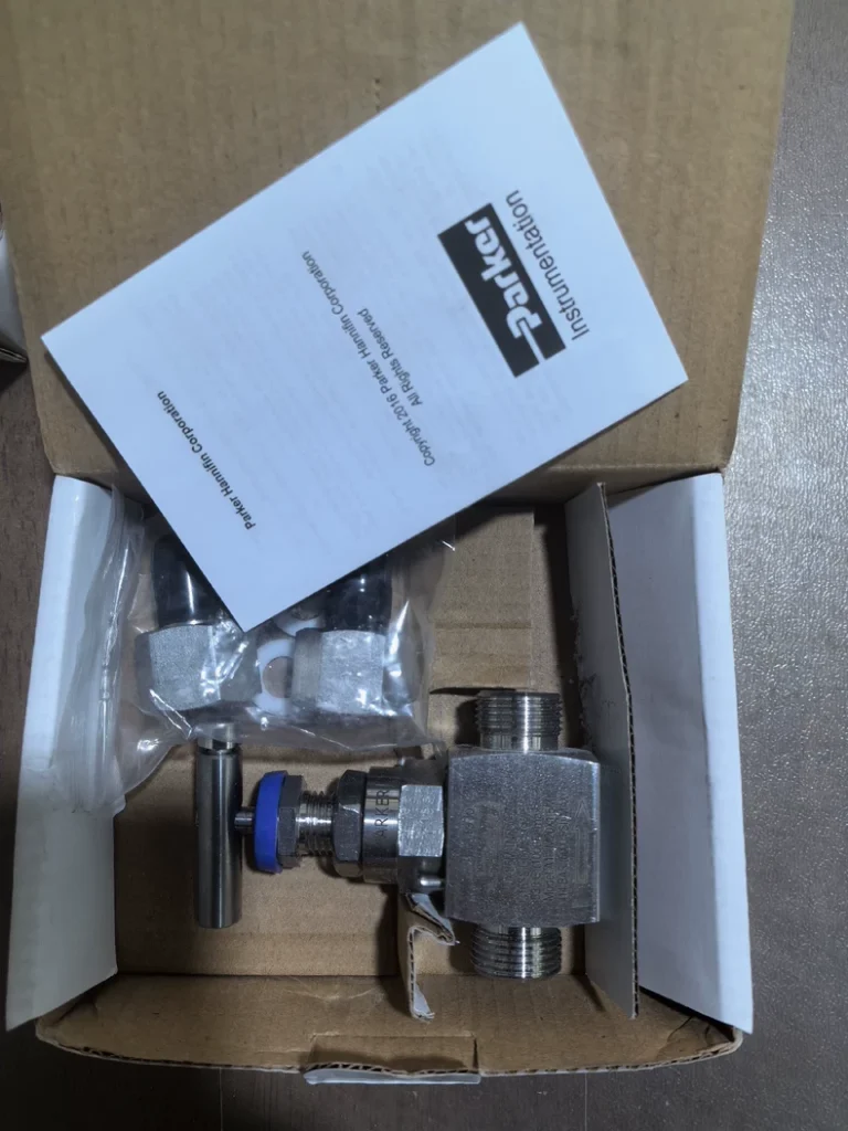 Parker A1..M20X1.5M Valve thumbnail