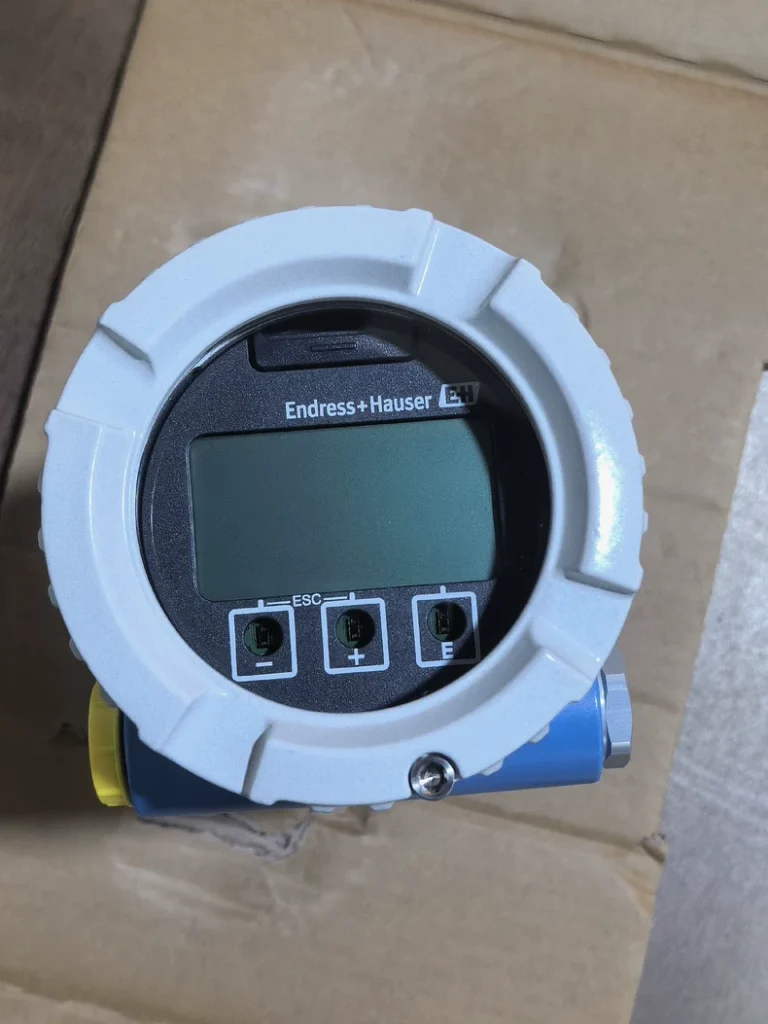 E+H 4X/6P Encli Pressure Transmitter thumbnail