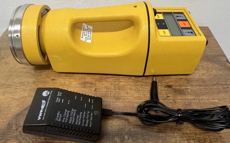 SAS 180 Microbial Air Sampler