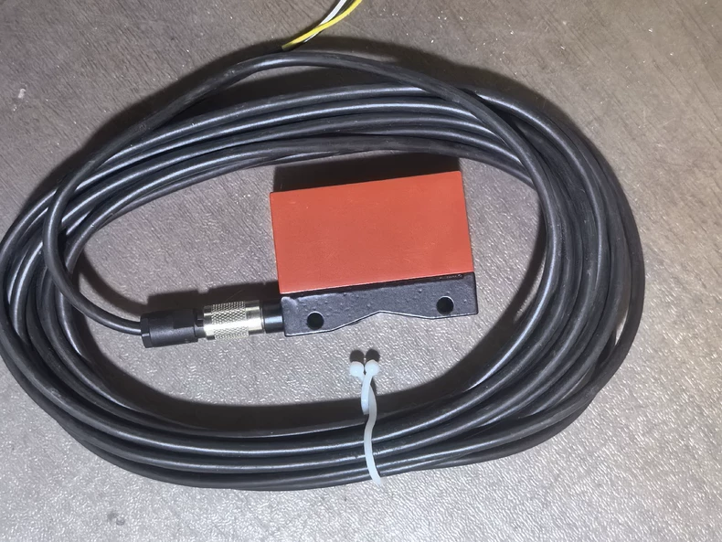 Leuze 93/4-60S,6000 Switch thumbnail