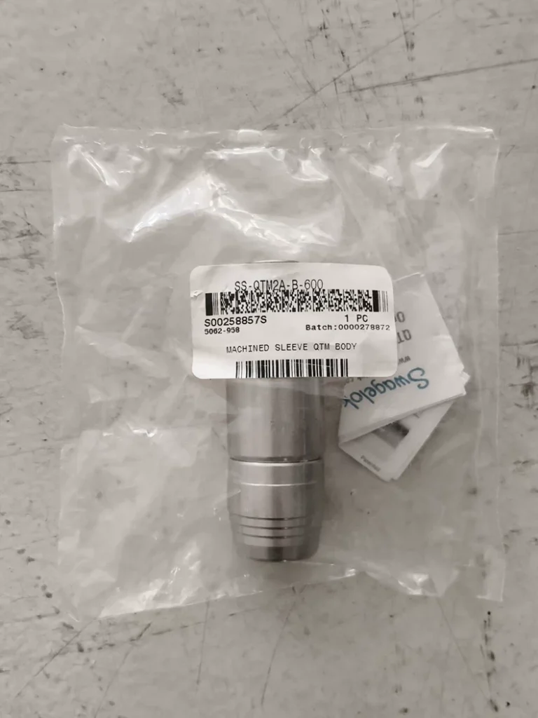 Swagelok SS-QTM2A-B-600 quick-connect coupling body thumbnail