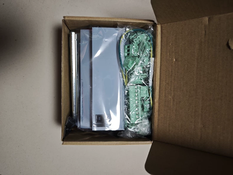 Trane BMUC400AAA0100011 PLC Module thumbnail