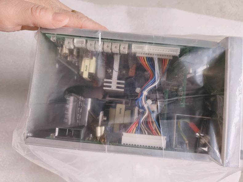 Yaskawa CPS-420F Control Power Supply thumbnail