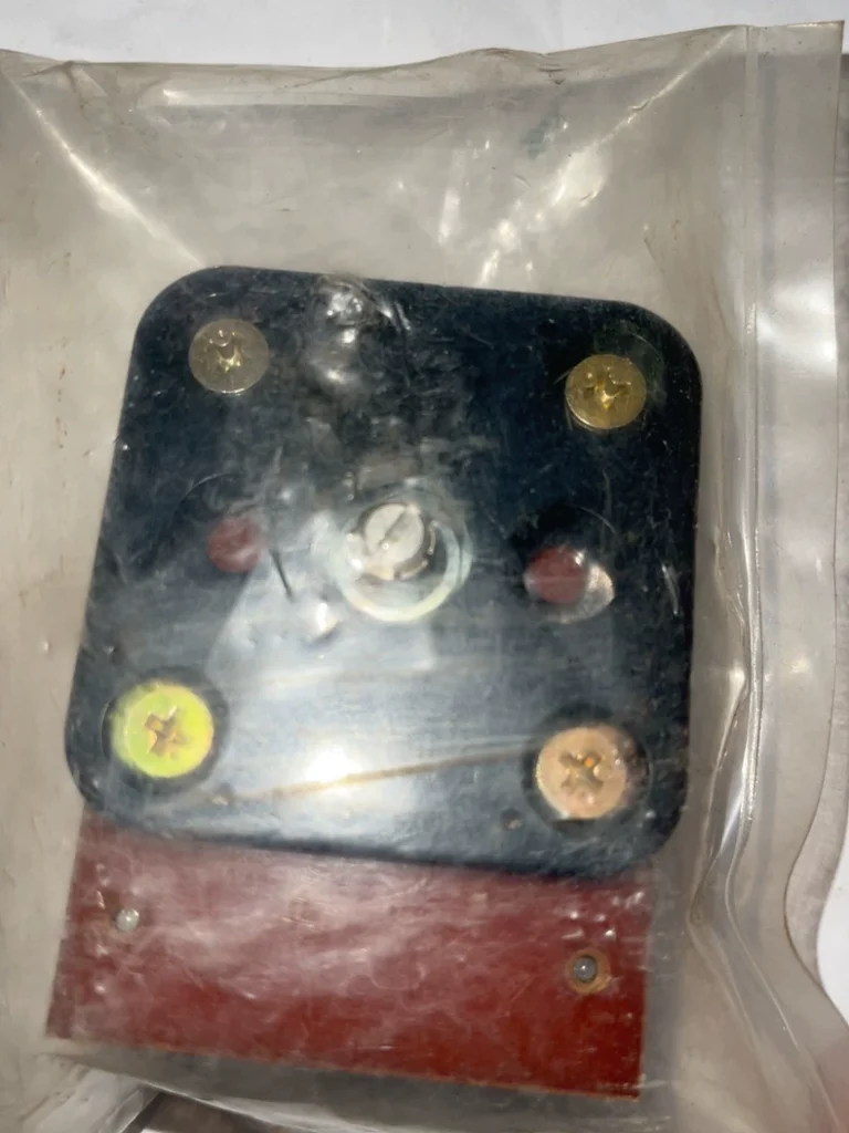 COSMOS NRV3-101 industrial-grade variable resistor thumbnail