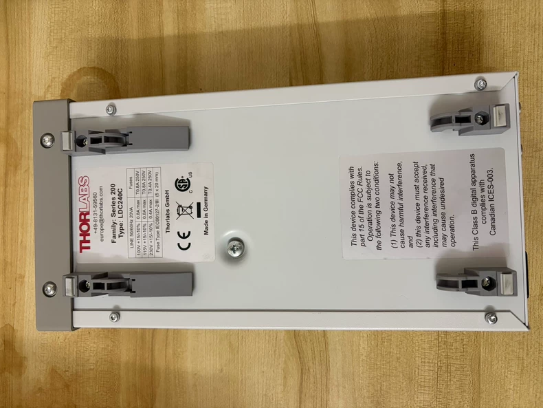 THORLABS LDC240C Benchtop LD Current Controller thumbnail