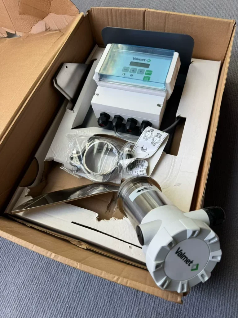 Valmet T00162 MA RL SS SS Blade Consistency Transmitter thumbnail