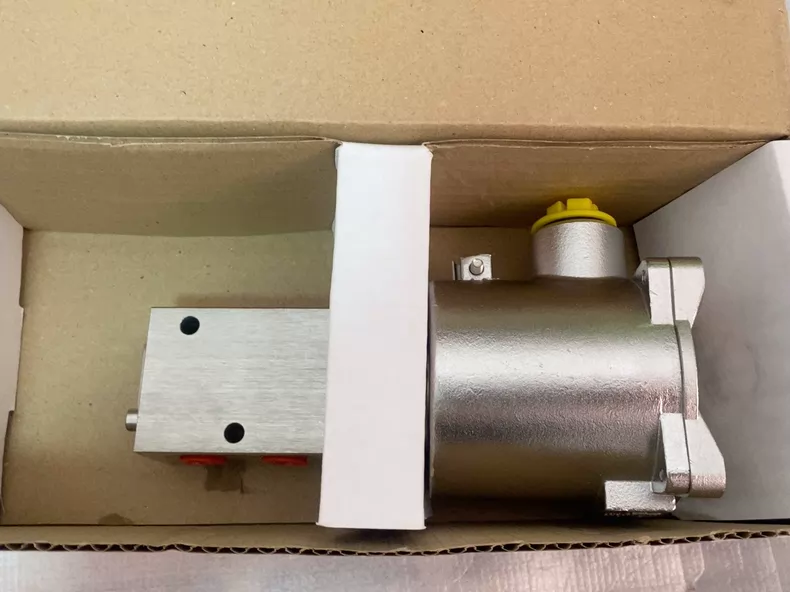 Bifold FP06P-77A pneumatic solenoid valve operator thumbnail