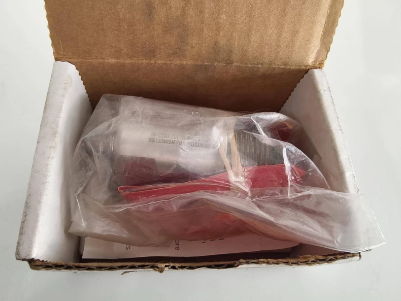 METRIX ST5484E-152-032-00 Vibration Transmitter thumbnail