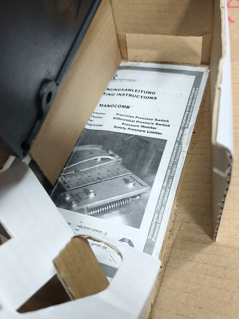 Pinter M0031A-027-AA0 Pressure Switch thumbnail