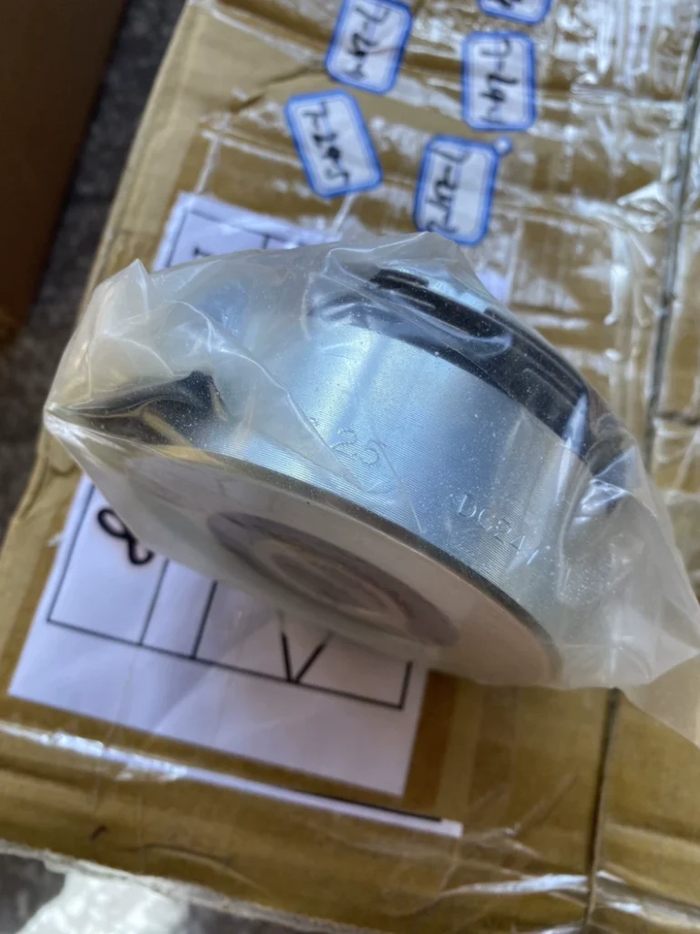 OGURA MWC2.5 2315 23154900 Electromagnetic Multiple-Disk Clutch thumbnail
