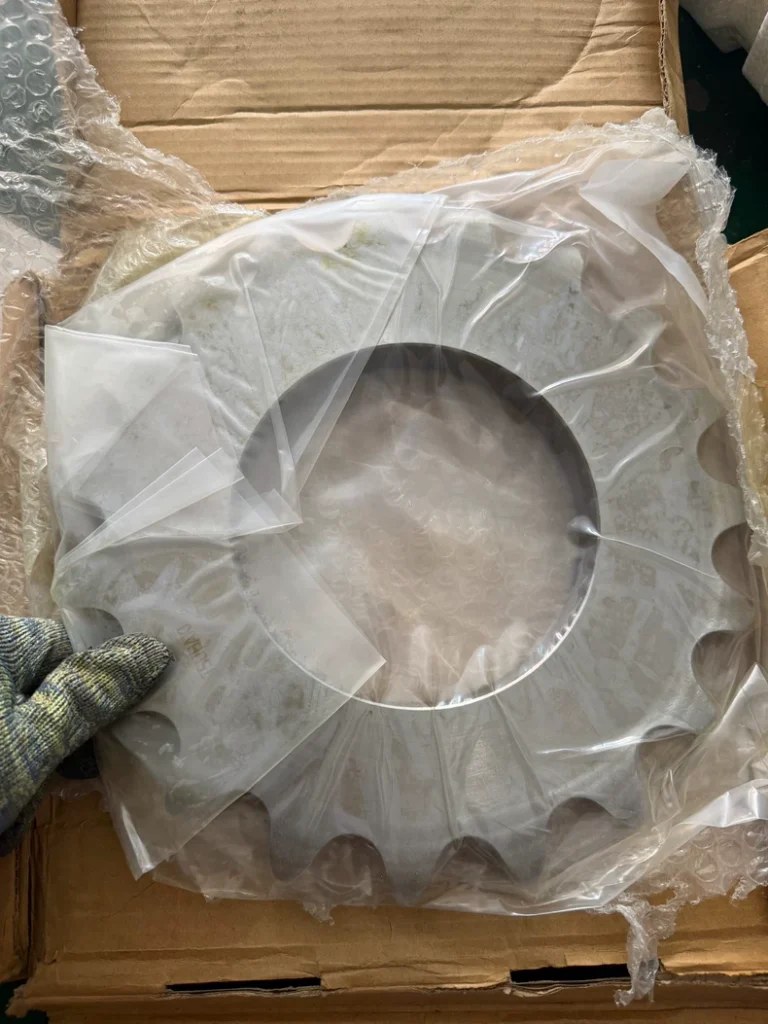TSUBAKI RS140-1A19T-TK Heavy Duty Chain Sprocket thumbnail