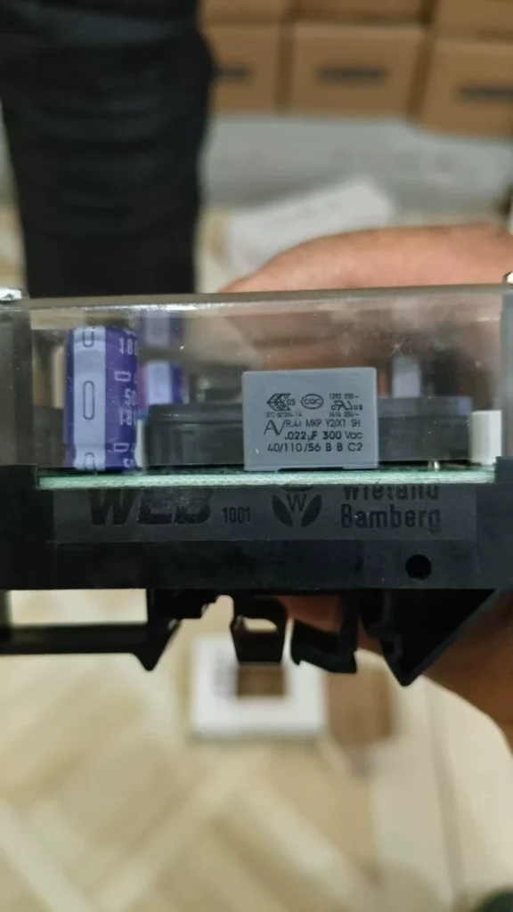 Vibro-Meter 204-195-000-021 Power Supply thumbnail